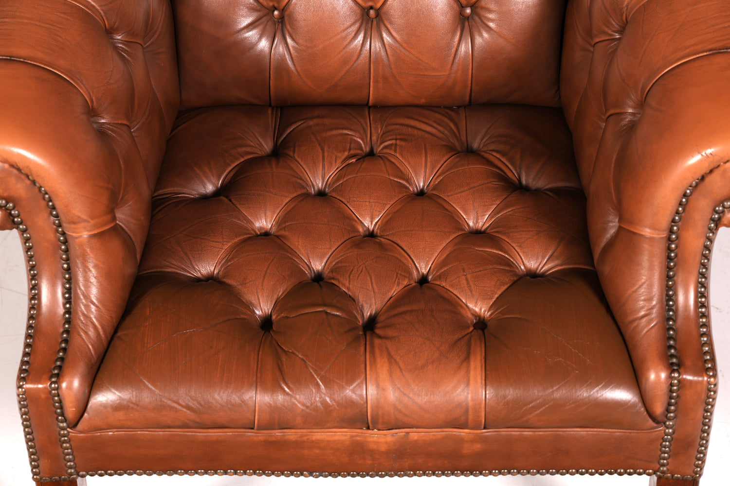 Elegant Chesterfield armchair club chair genuine brown leather English leather armchair