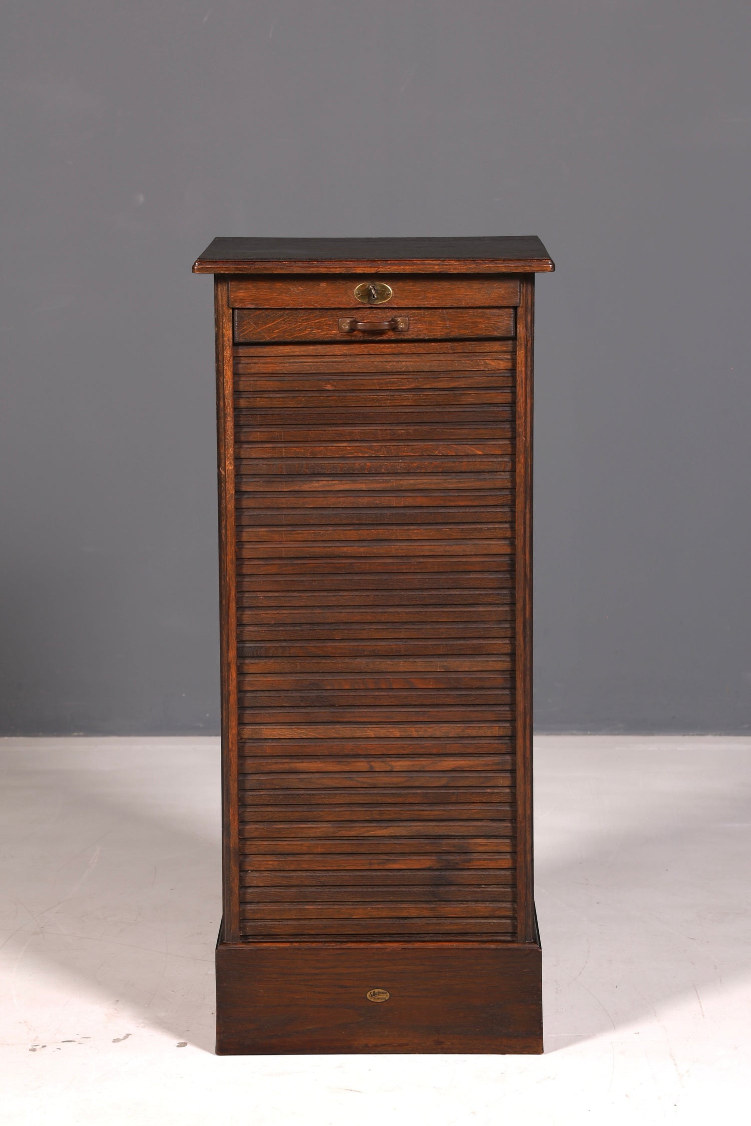 Schlichter Bauhaus Rollladenschrank Jalousieschrank Aktenschrank Art Deco Büroschrank Antik Vintage