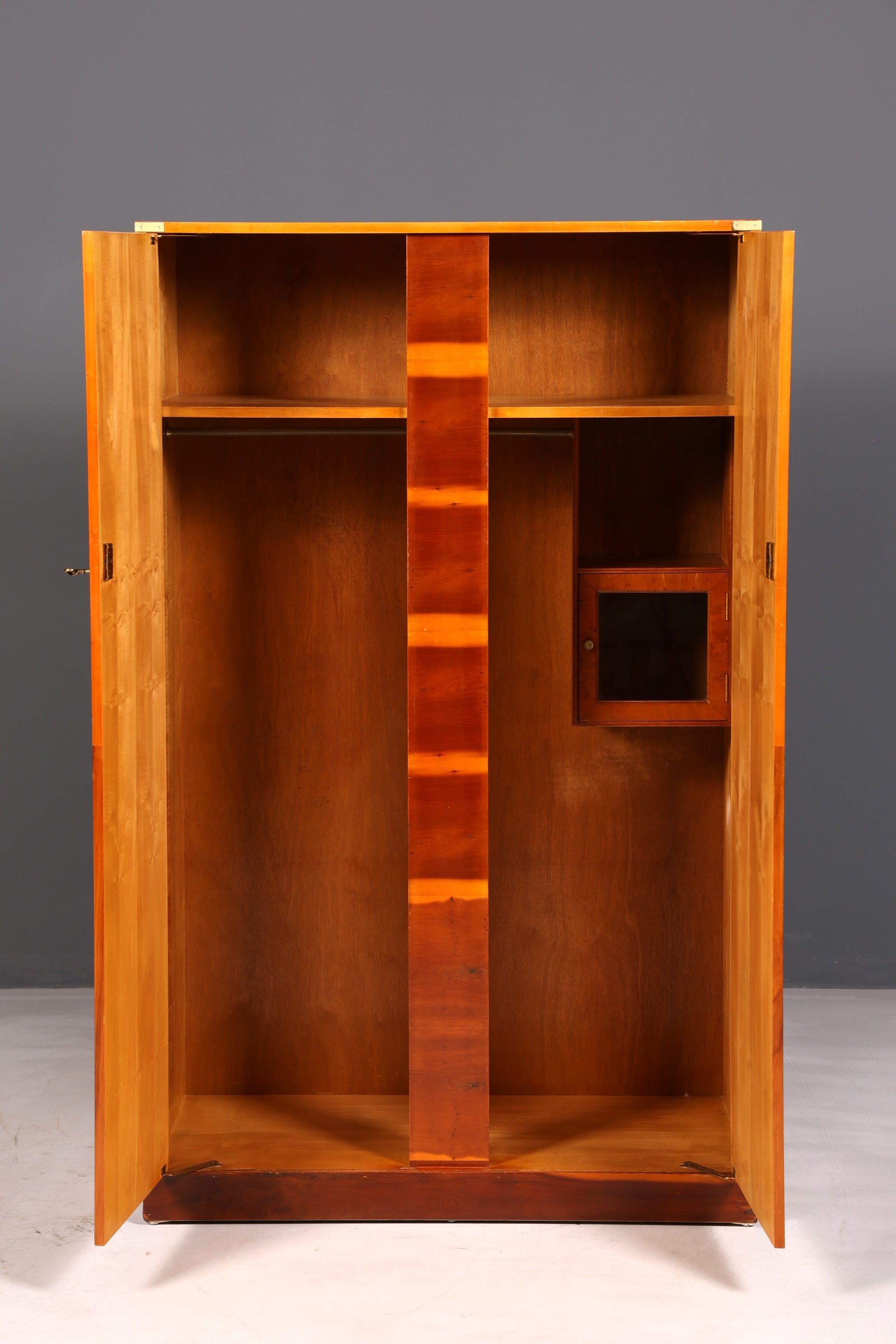 Prachtige maritieme kast, Military Chest, kledingkast, taxushout, vertiko, antiek, koloniaal, halkast