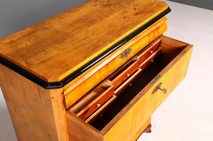 Beautiful antique Biedermeier chest of drawers, vertiko, birch, circa 1850, solid wood