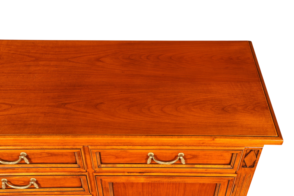 Hauptstadt Möblerei Selva Sideboard Villa Borghese aus Echtholz mit goldfarbenen Griffen in Antik-Optik