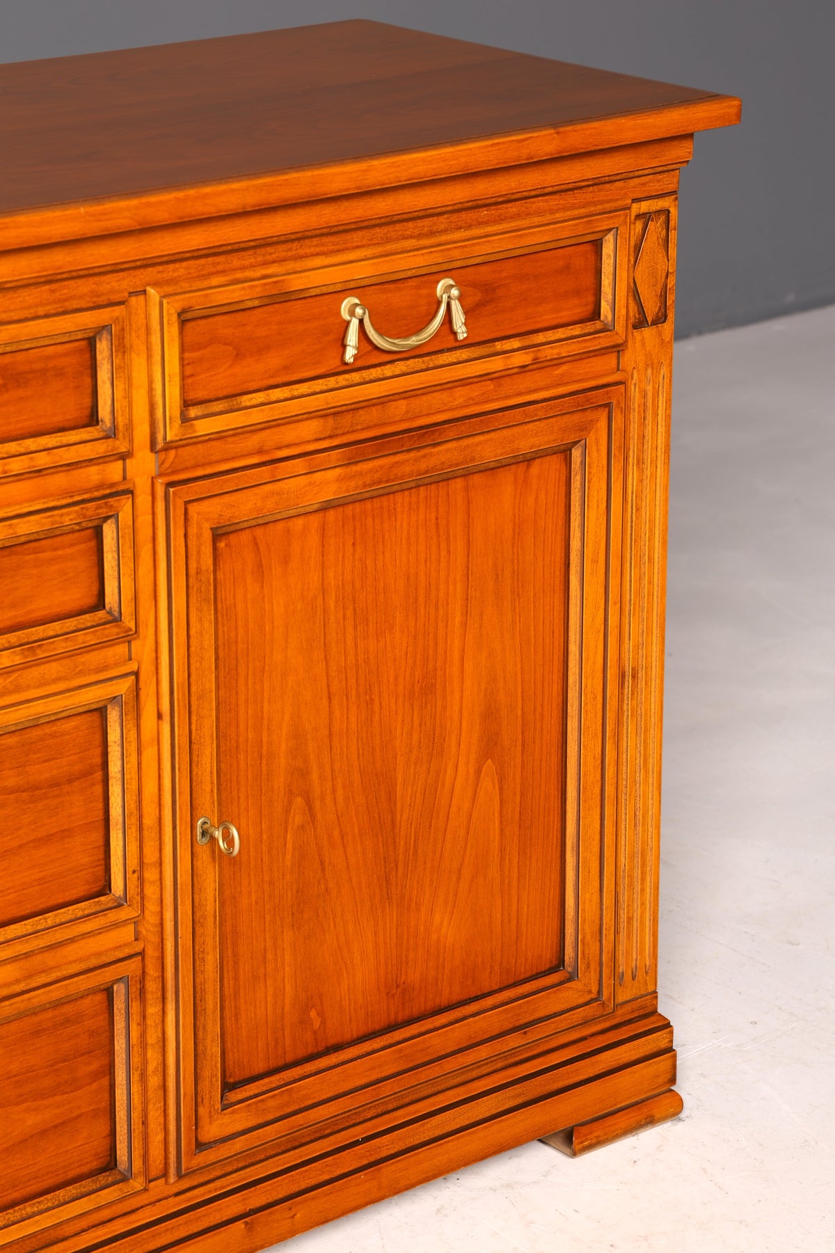 Prachtig origineel Selva-dressoir Villa Borghese, antieke stijl, kast, commode, buffet, wandtafel