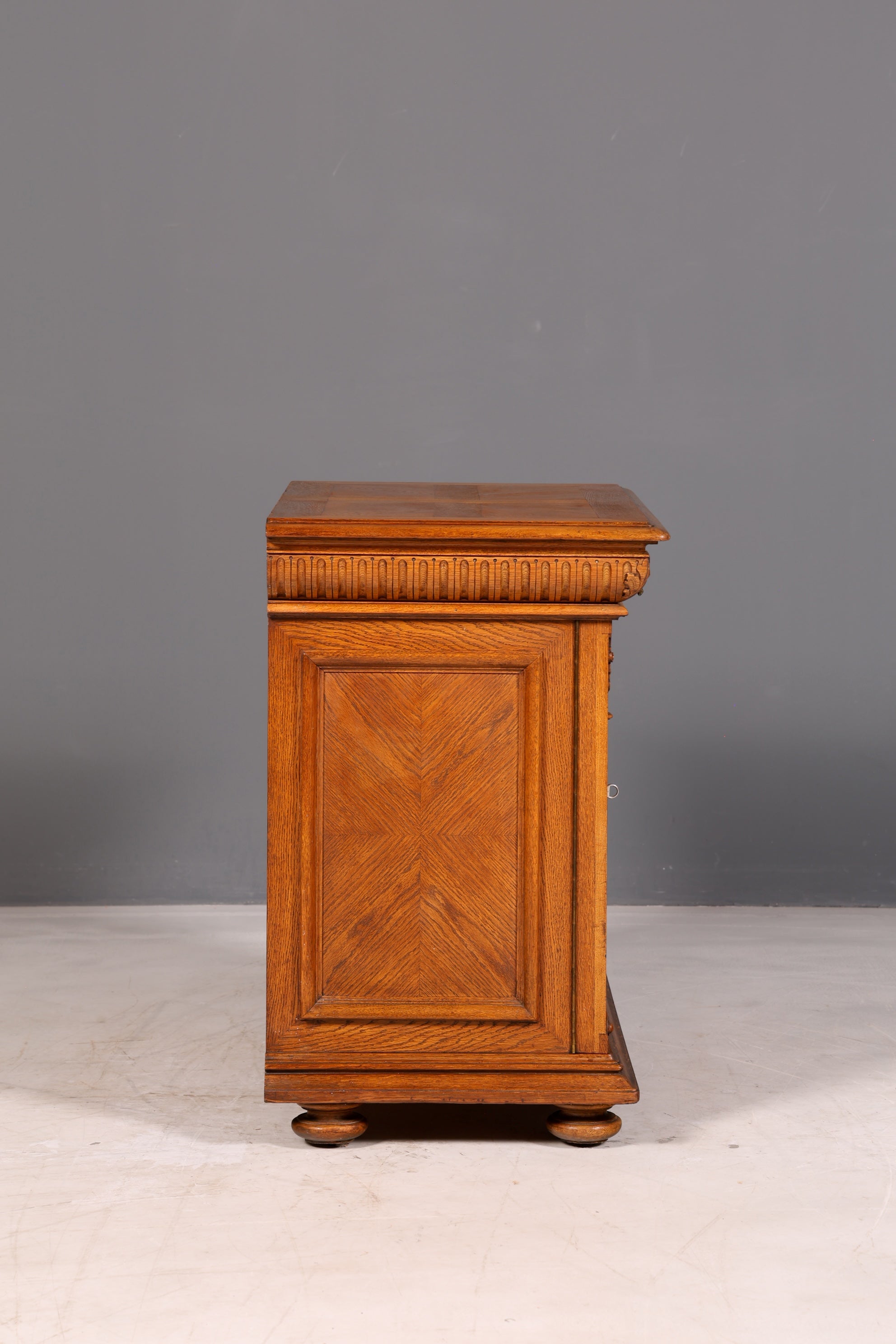 Droomachtige Gründerzeit-kast, antiek dressoir, commode, Louis Philippe, wandtafel, vertiko