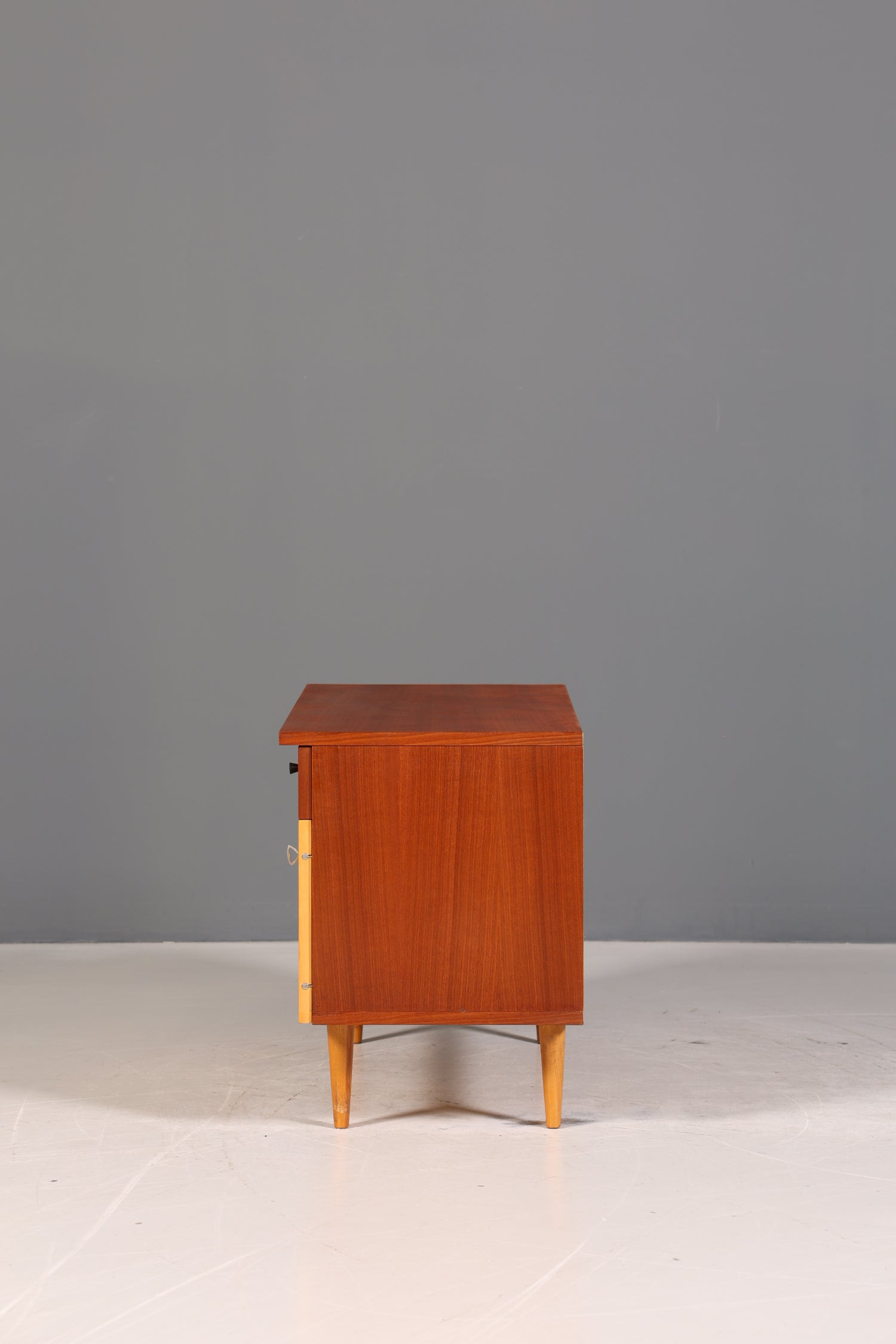 Wunderschöne Mid Century Kommode Vintage Flur Kommode 60s Retro Schrank 2 von 2