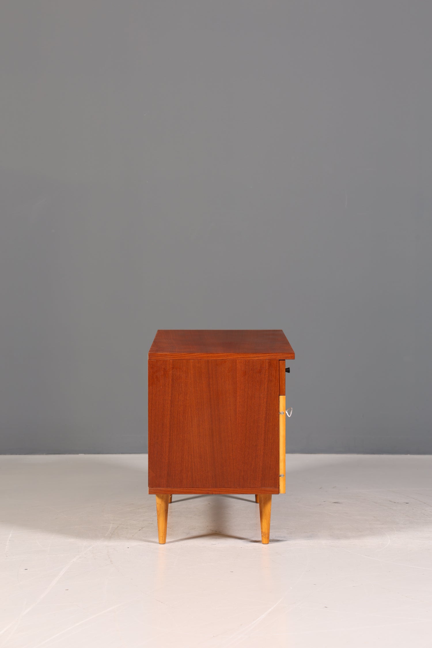 Wunderschöne Mid Century Kommode Vintage Flur Kommode 60s Retro Schrank 2 von 2