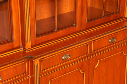 Wunderschöne Englische Vitrine Bücherschrank Buffet Antik Stil Englisch Eibe Glasvitrine Bibliothek