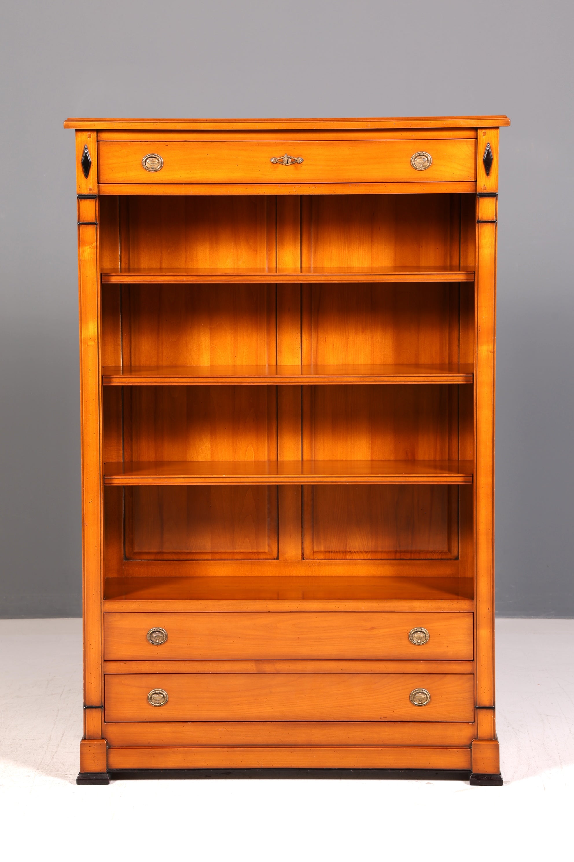 Edles Ebanart Bücherregal Kirschholz Italienisch Premium Massiv Holz Regal Antik Stil Bücherschrank Vintage Made in Italy