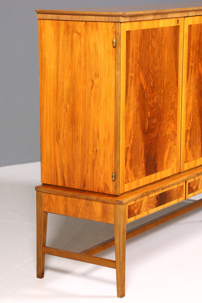 Traumhaftes Mid Century Highboard Schrank Büro Kommode Aktenschrank Wäscheschrank 60er Jahre