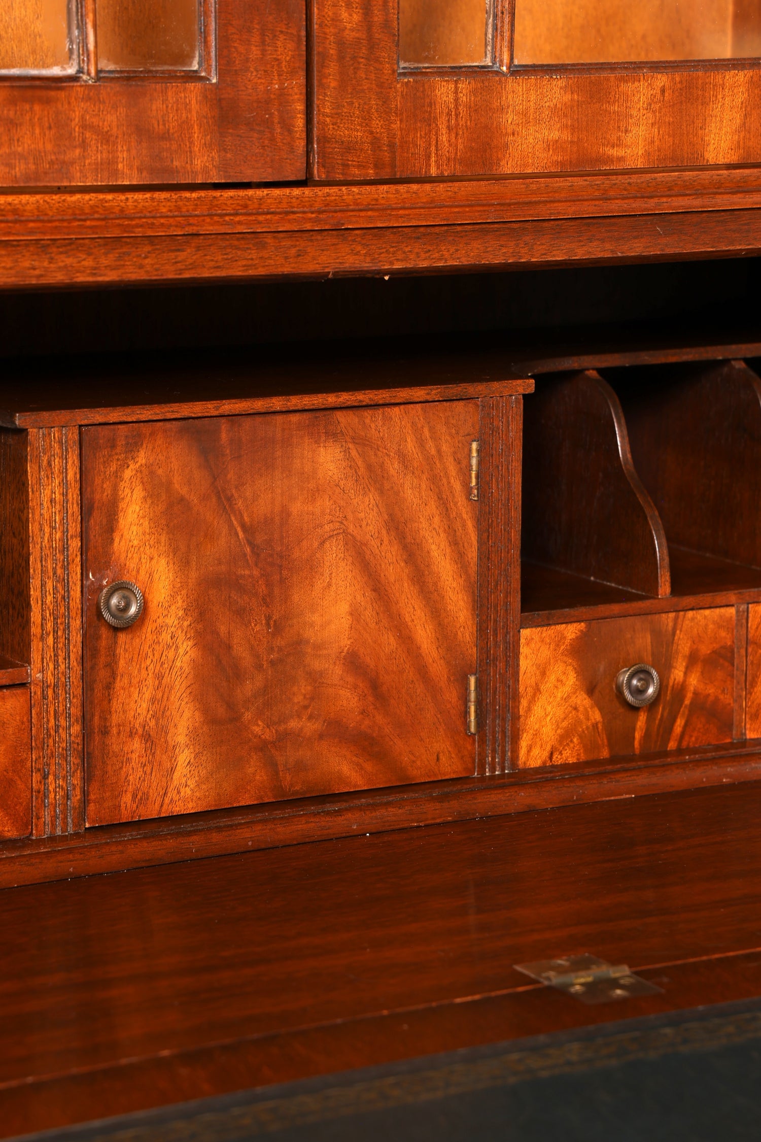 G394 Finish cm Wunderschöner Englischer Sekretär Büro Aufsatzsekretär Antik 60S Vitrinen Schrank UK (Kopie)