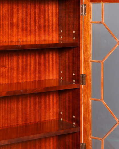 G401 Finish cm Wunderschöner Englischer Sekretär Büro Aufsatzsekretär Antik 60S Vitrinen Schrank UK (Kopie)