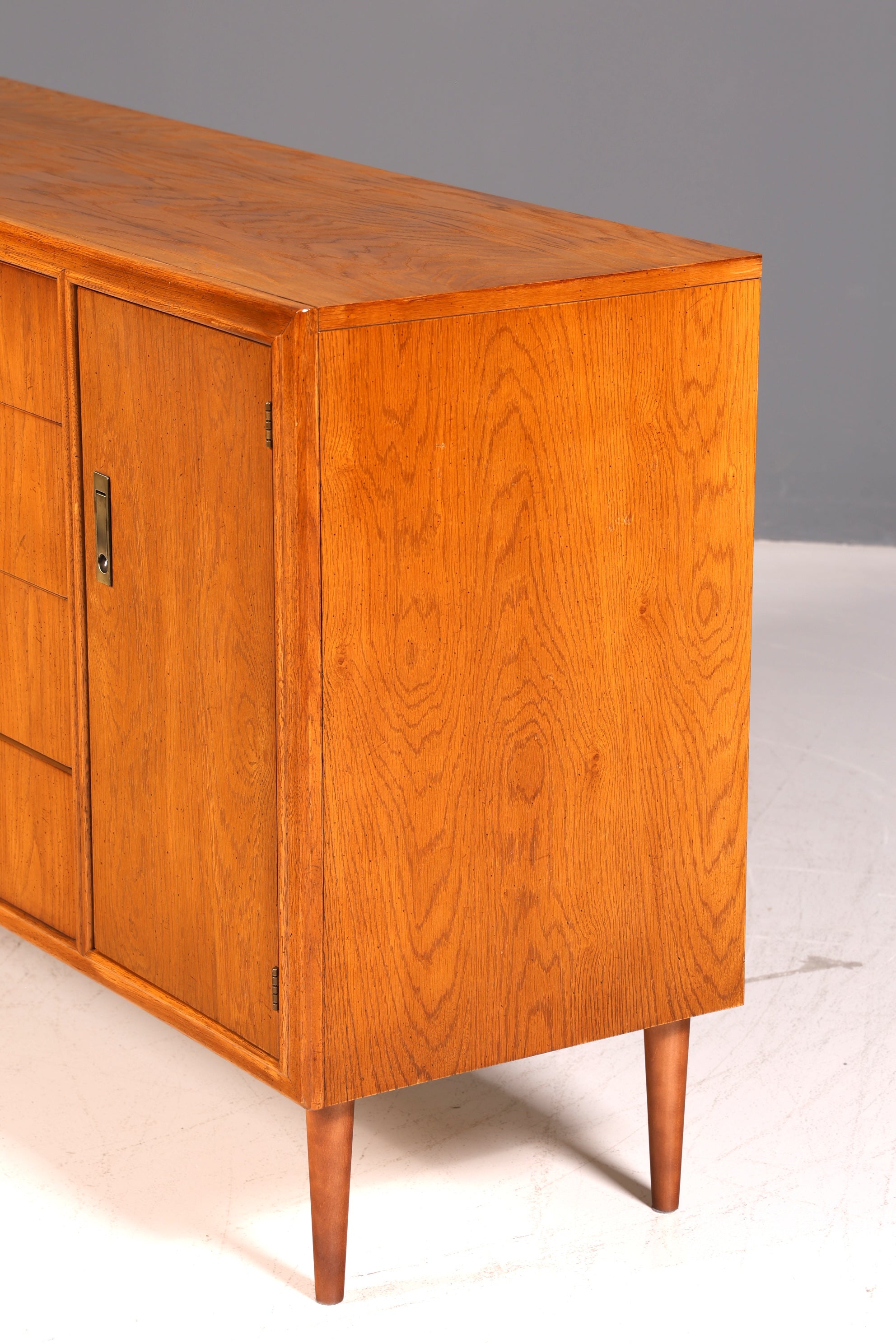 Stilvolles Drexel Heritage Sideboard USA Antik Stil Kommode Art Deco Schubladenkommode Massiv Echt Holz Vintage Wäschekommode