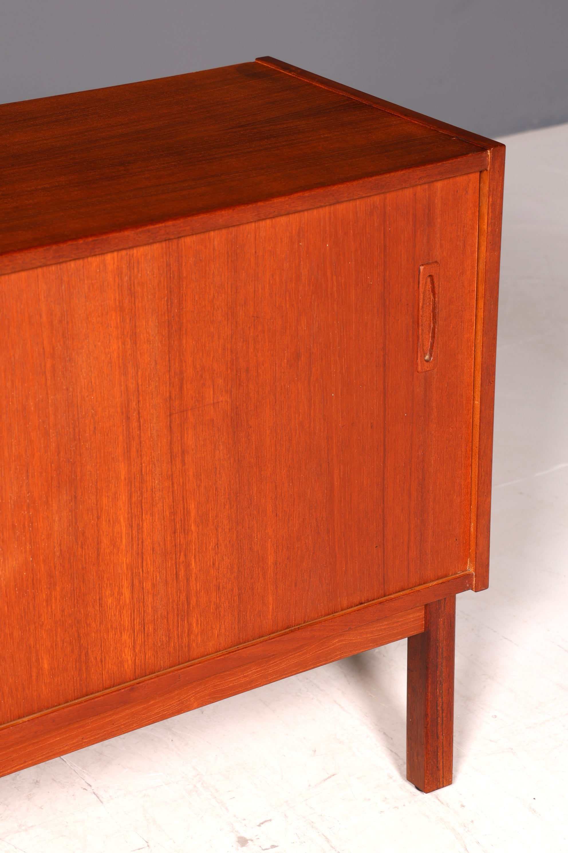 G420 Finish Wunderschönes Mid Century Sideboard Vintage TV Kommode 60s Schrank (Kopie)