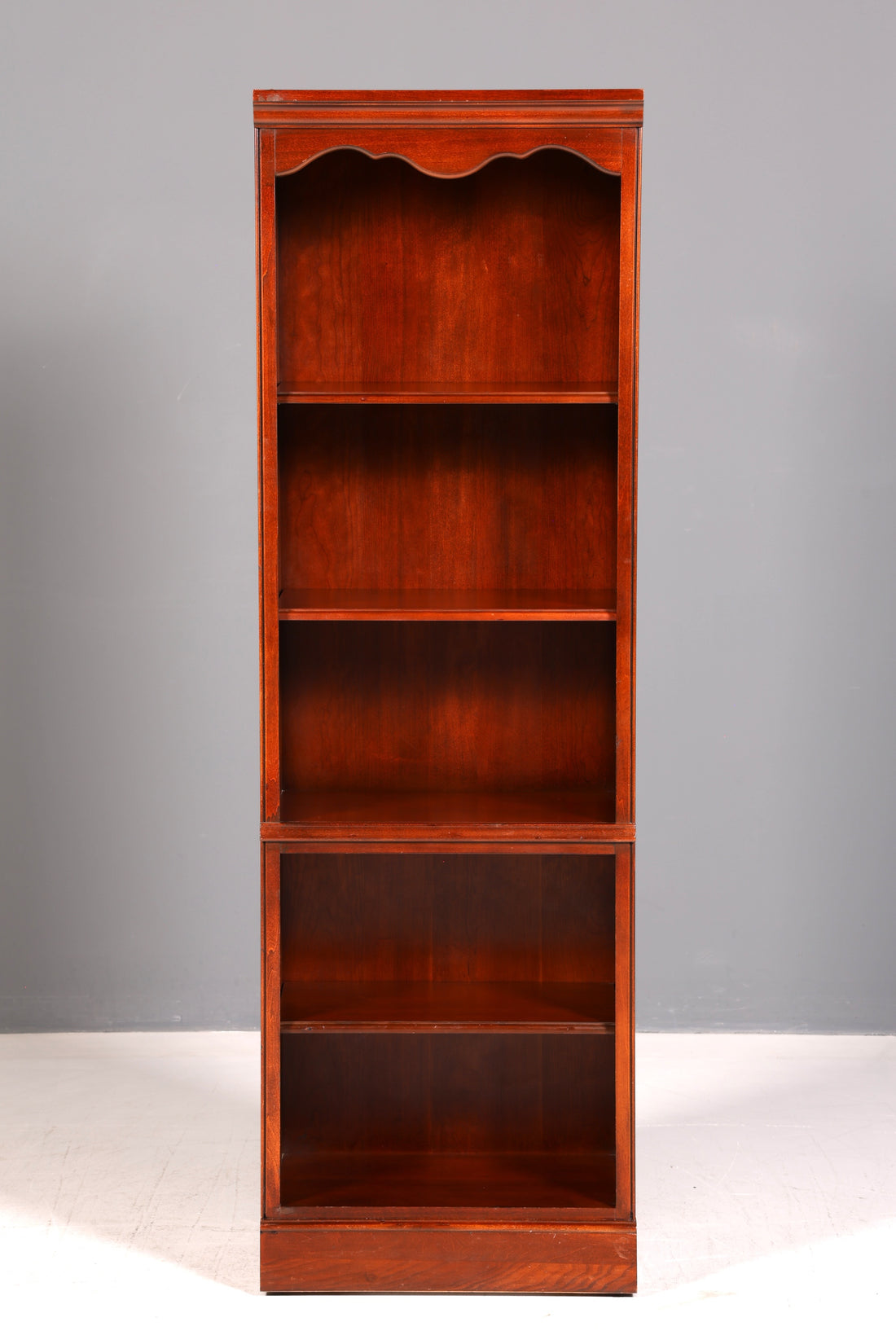 Origineel Drexel Heritage boekenkast rek VS boekenplank boekopslag echt hout vintage staand rek antiek