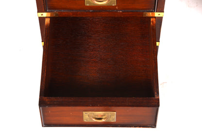 Stilvoller Maritimer Schreibtisch Englischer Military Bürotisch Office Table mit echt Lederauflage