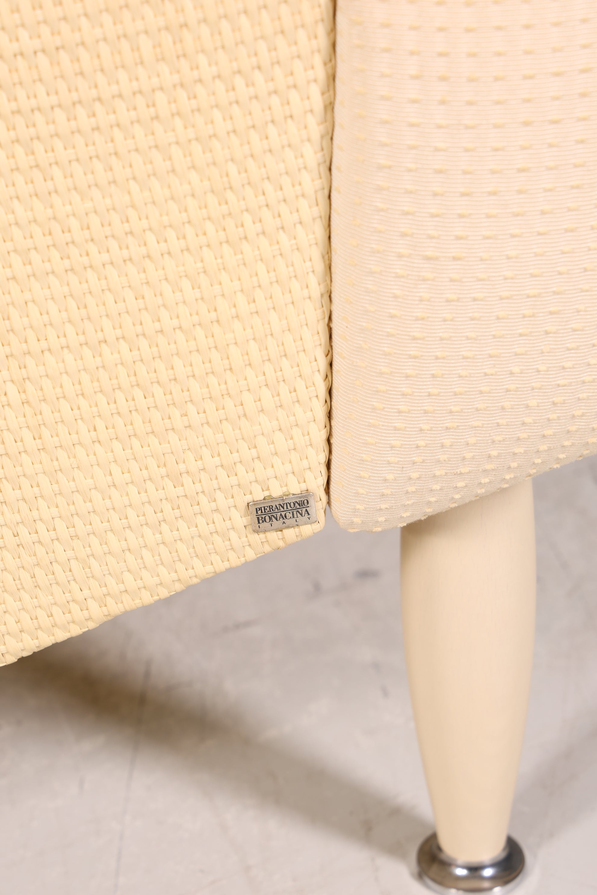 Wunderschöner Bonacina Sessel Design Italienisch Armlehnsessel Musa designed by Steven Schilte Lounge Sessel