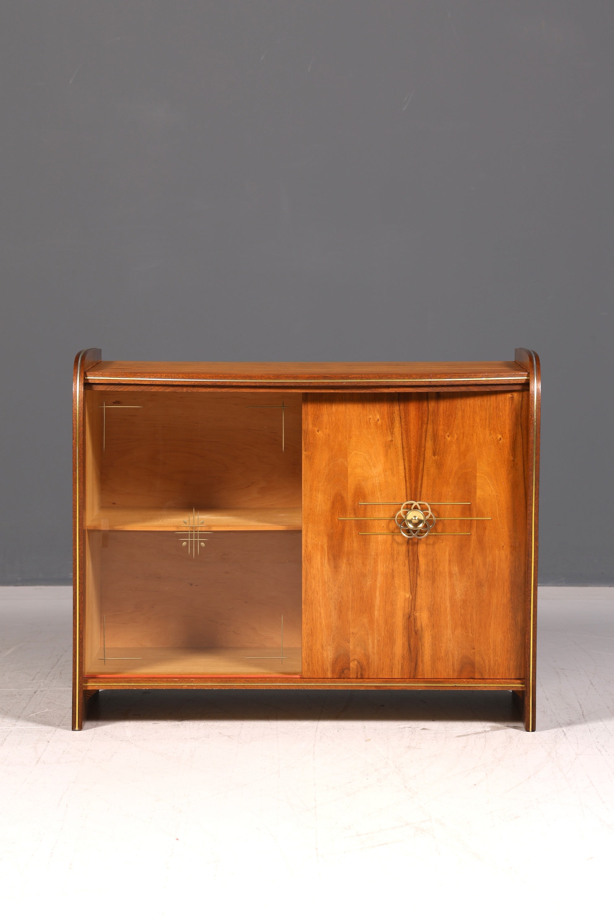 Wunderschöne Mid Century Vitrine Retro Barschrank Vintage Bar Schrank Sideboard Echt Holz 60er