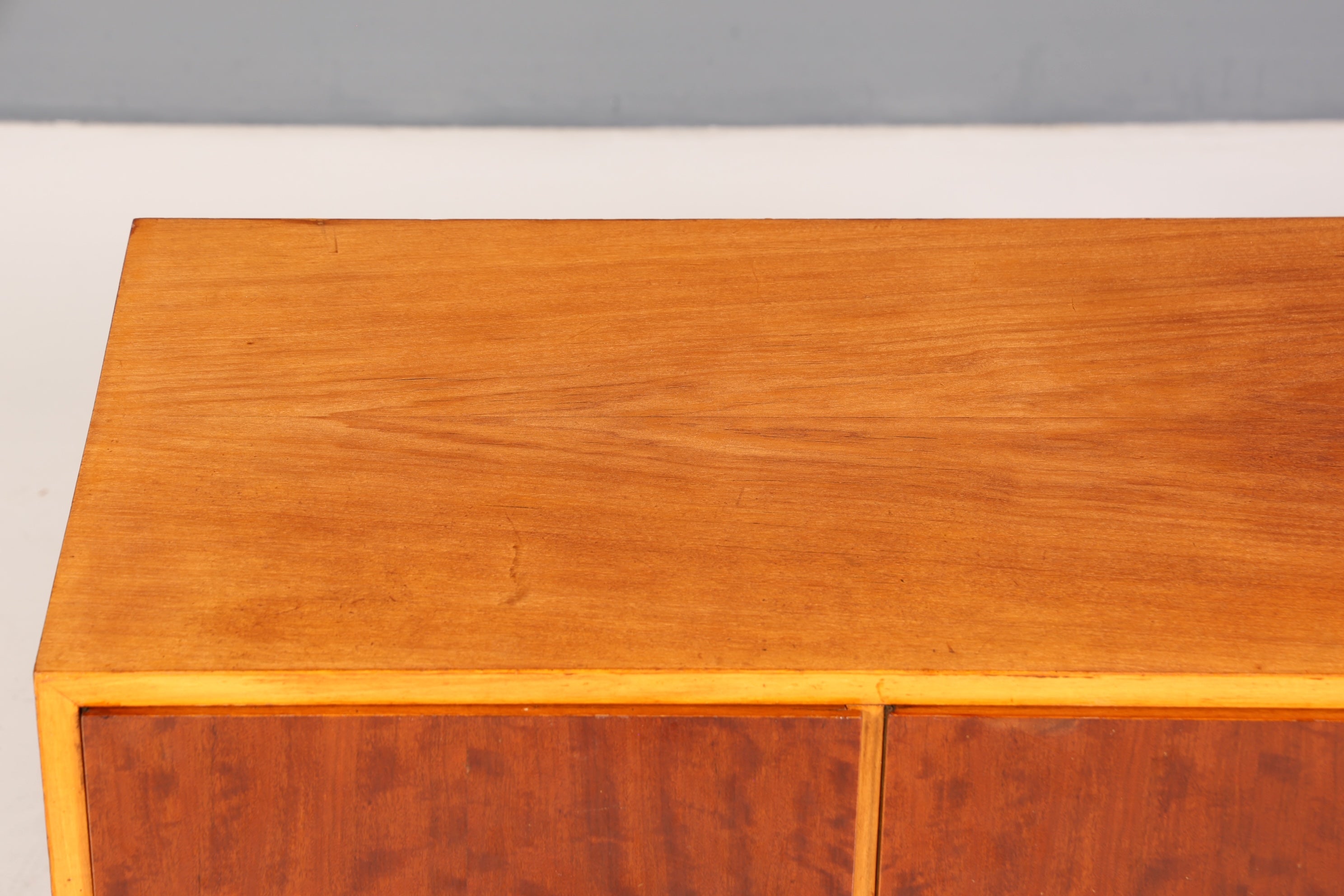 Wunderschöner Mid Century Schrank Vintage Sideboard Retro Flur Kommode 60s