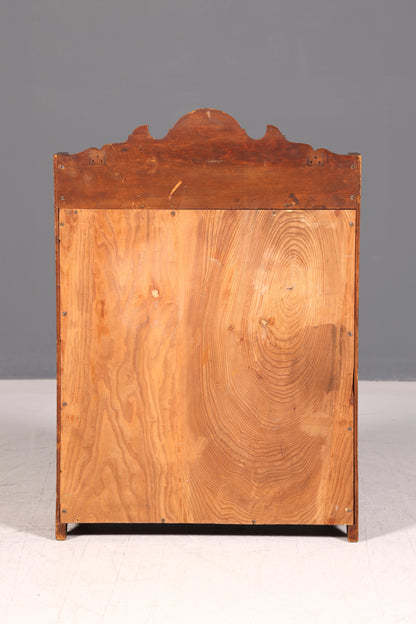Traumhafter Antiker Schrank um 1900 Schnitzereien Massiv Holz Schränkchen Bauernschrank Vertiko Beistellschrank