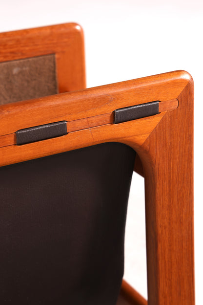 Wunderschöner Aksel Kjersgaard Zeitungsständer Mid Century Zeitschriften Ablage echt Leder Magazin Rack Teak Holz Buchablage 60s