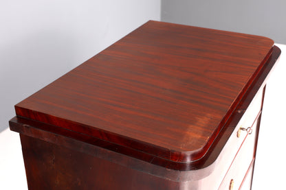 Beautiful Louis Philippe chiffonier circa 1880, Gründerzeit (late 19th-century) vertiko cabinet, Semainier