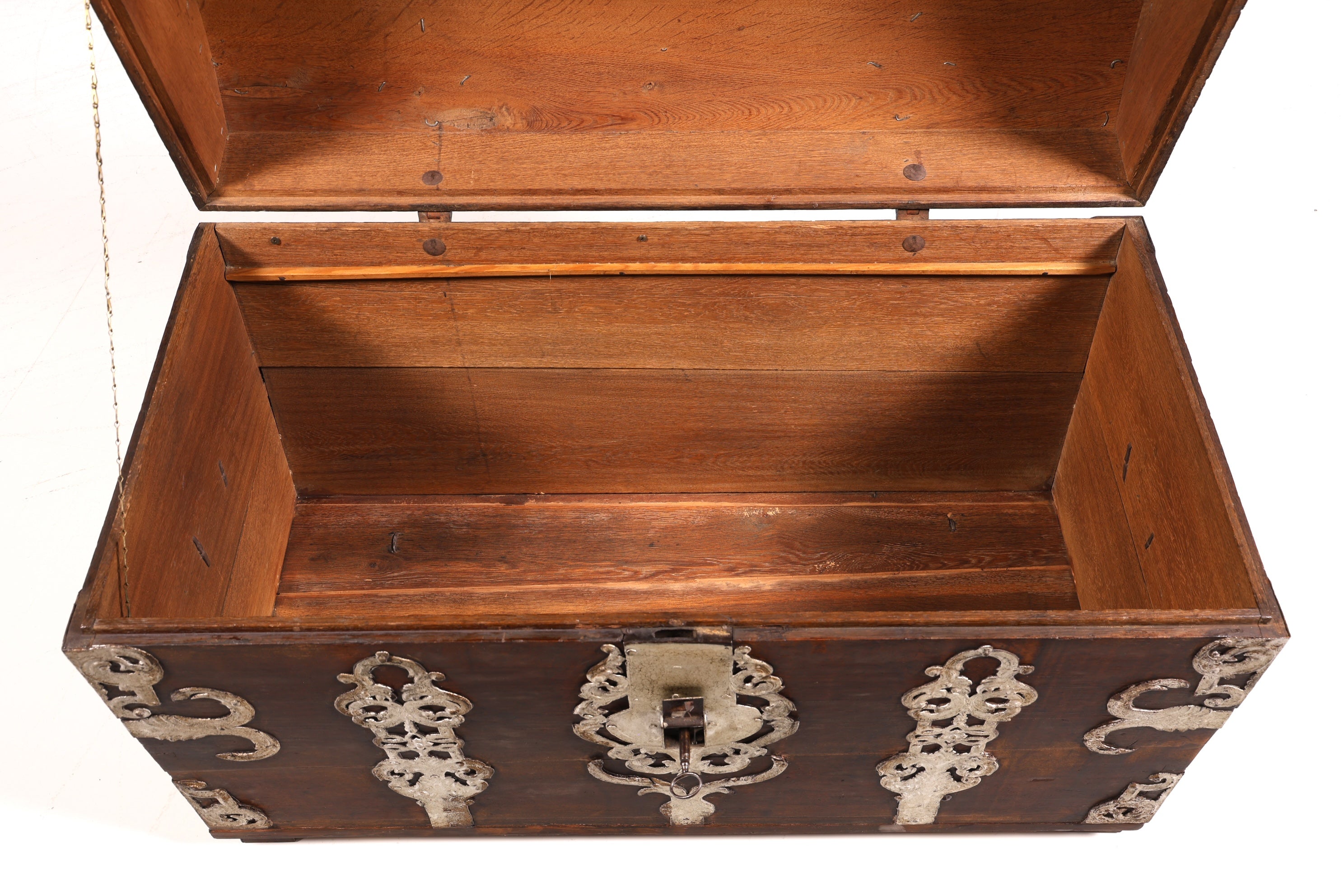 Magnificent original Baroque chest circa 1758, linen chest, solid oak wood, dowry chest, antique box