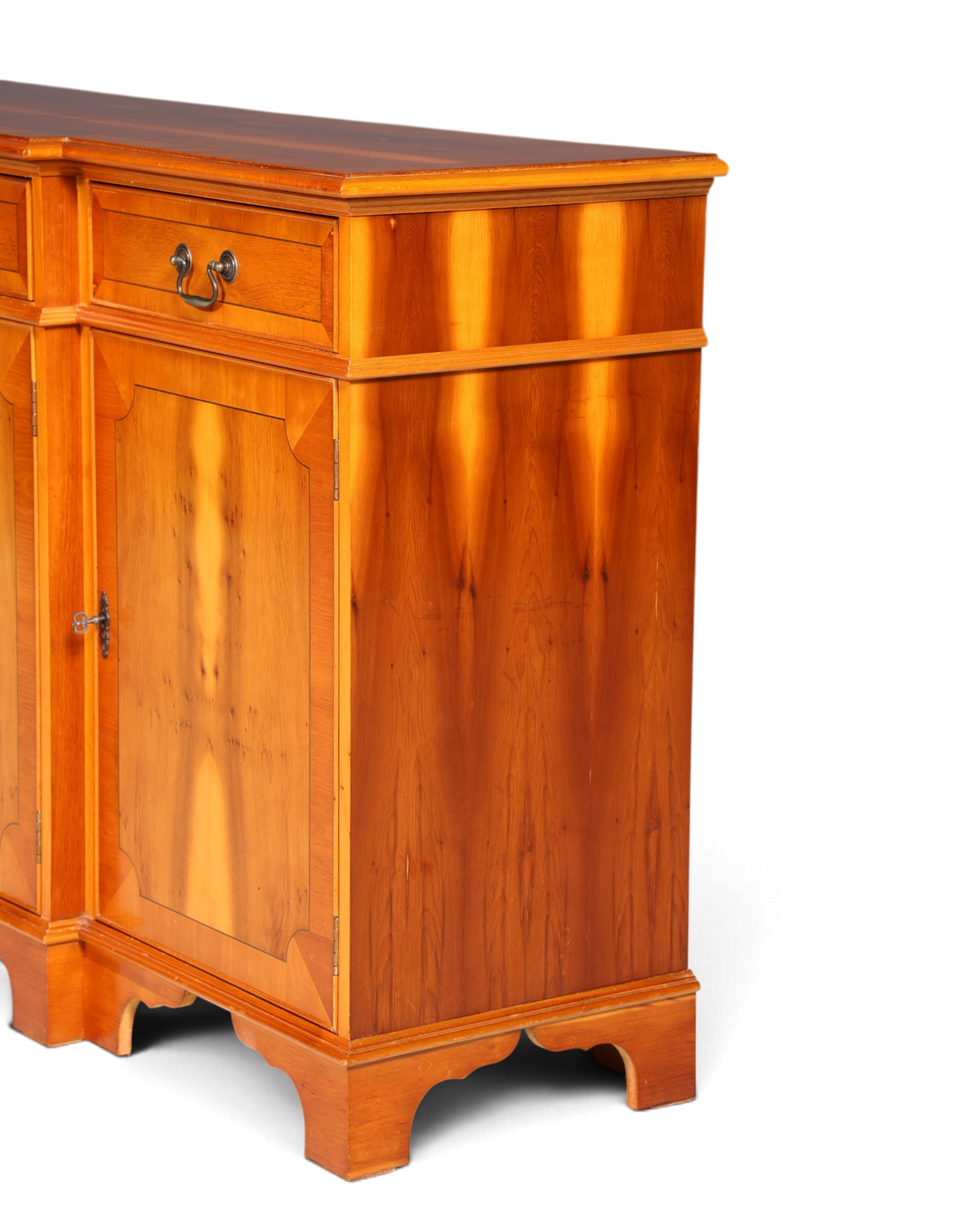 Wunderschönes Englisches Sideboard Eibe Schrank Antik Stil Buffetschrank Kommode