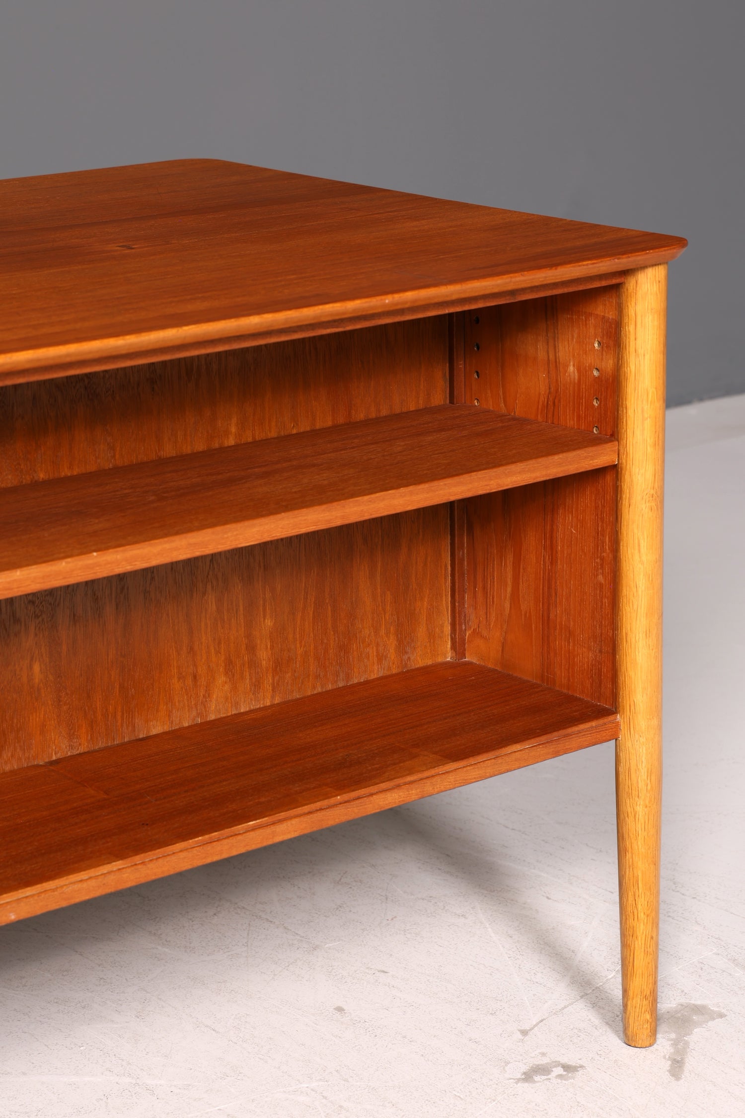 Wunderschöner Mid Century Schreibtisch Danish Design Bürotisch Office Table 60er Jahre Vintage Schreibmöbel