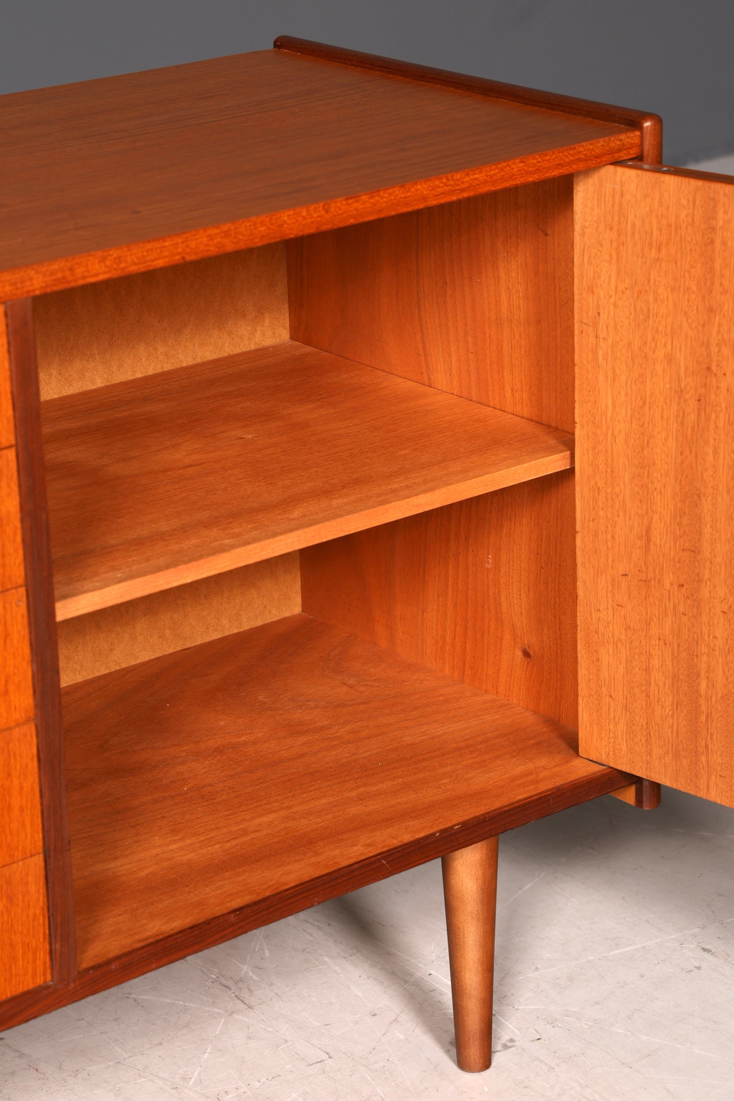 G613 Finish cm Wunderschönes Mid Century Sideboard Vintage TV Kommode 60s Schrank (Kopie)