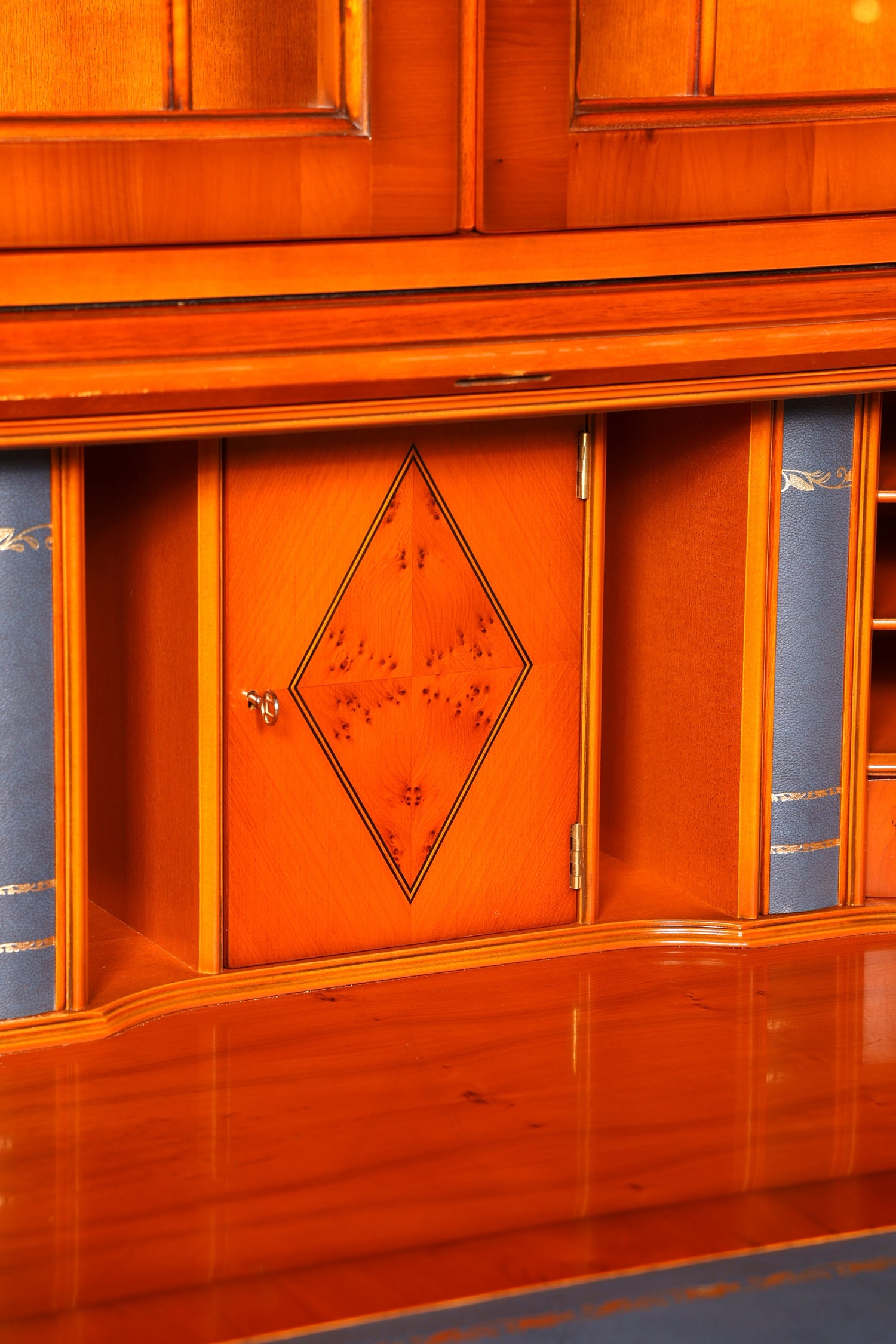 Stilvoller Original Heldense Englischer Aufsatzsekretär Eibe 60s Vitrine Schrank Büro Schreibmöbel UK