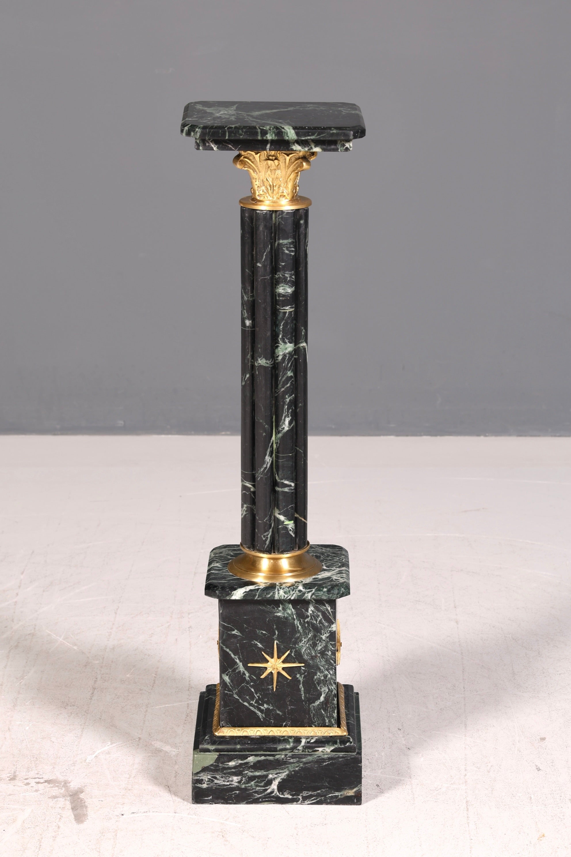 Edle Barock Stil Säule Louis XV Marmor Blumensäule Naturstein Sockel Ablage