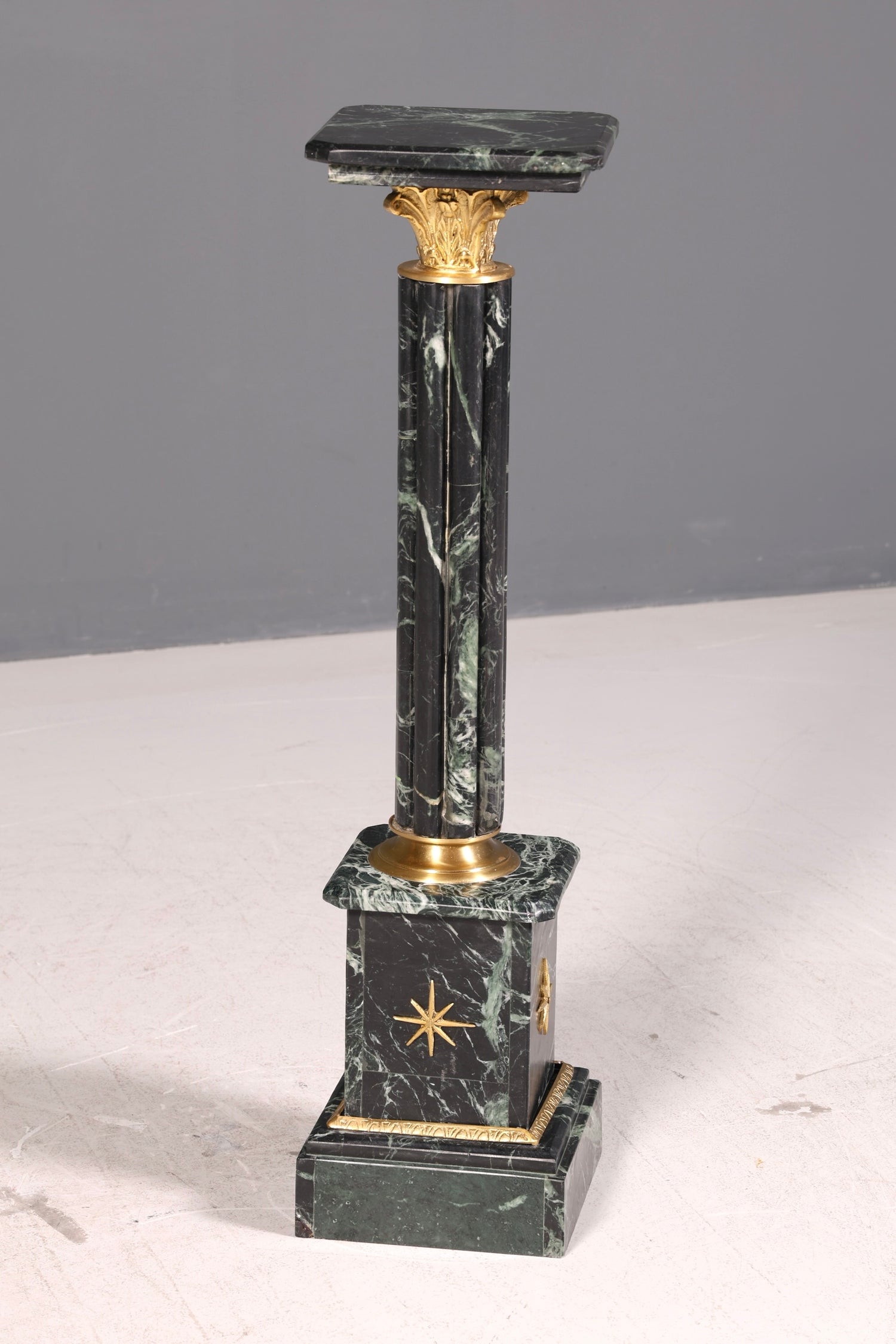 Edle Barock Stil Säule Louis XV Marmor Blumensäule Naturstein Sockel Ablage