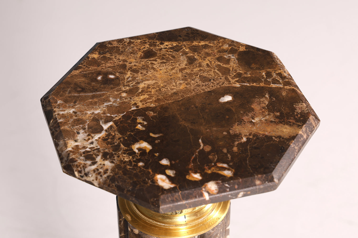 Stilvolle Barock Stil Säule Louis XV Marmor Blumensäule Naturstein Sockel Ablage