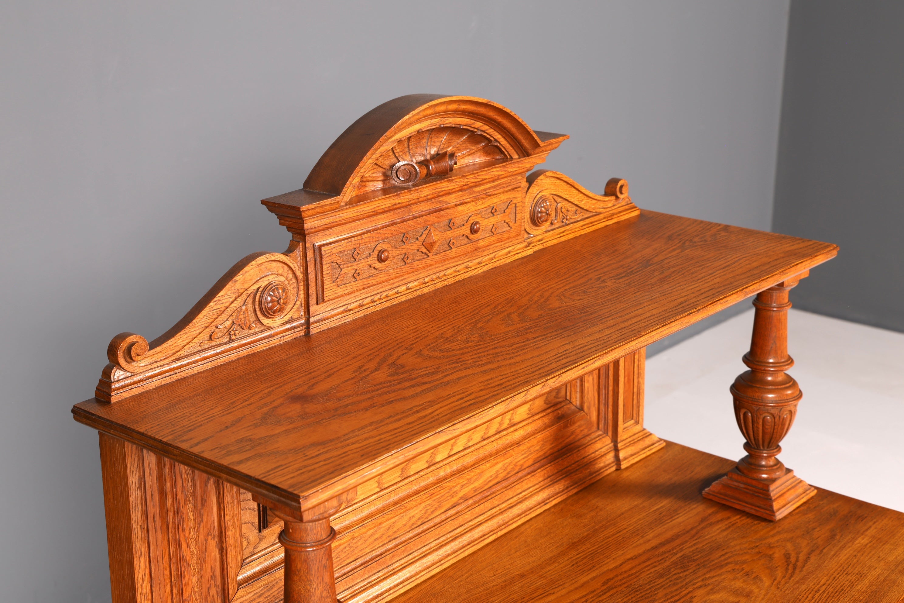 Wunderschönes Gründerzeit Buffet Eiche Anrichte Aufsatz Kommode Antik Sideboard Vertiko um 1890 Vintage