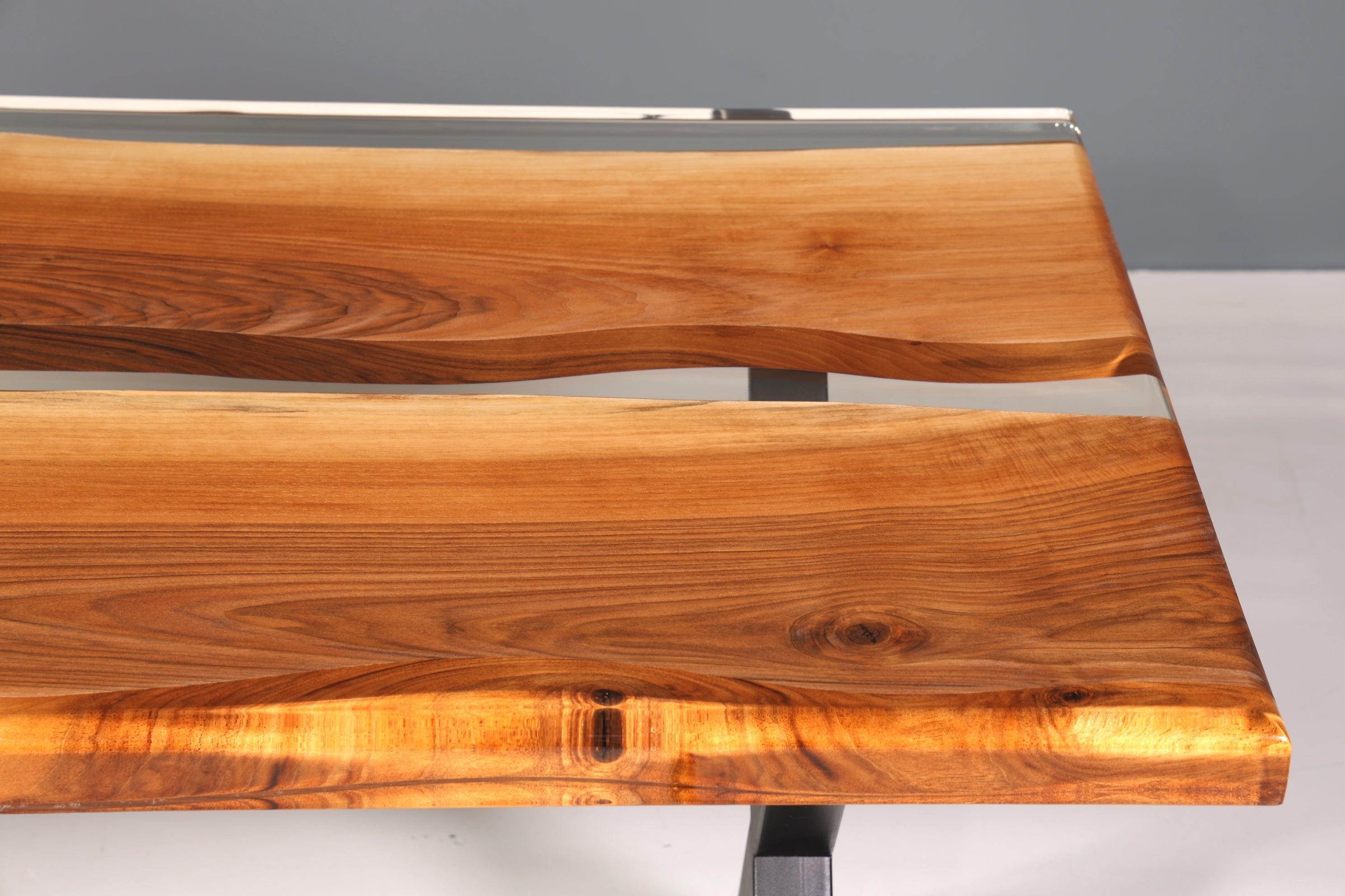 Einzigartiger Epoxidharz Tisch 180-90cm Nussbaum Esszimmer Tisch River Table Epoxy Küchentisch