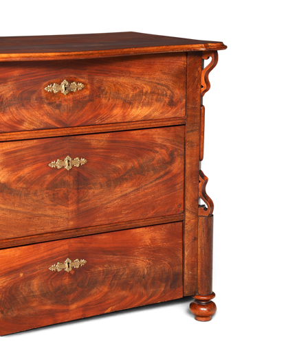 Prachtige Louis Philippe Ladekast Notenhout Gründerzeit Dressoir circa 1880 Ladekast Antiek Wasgoedkast