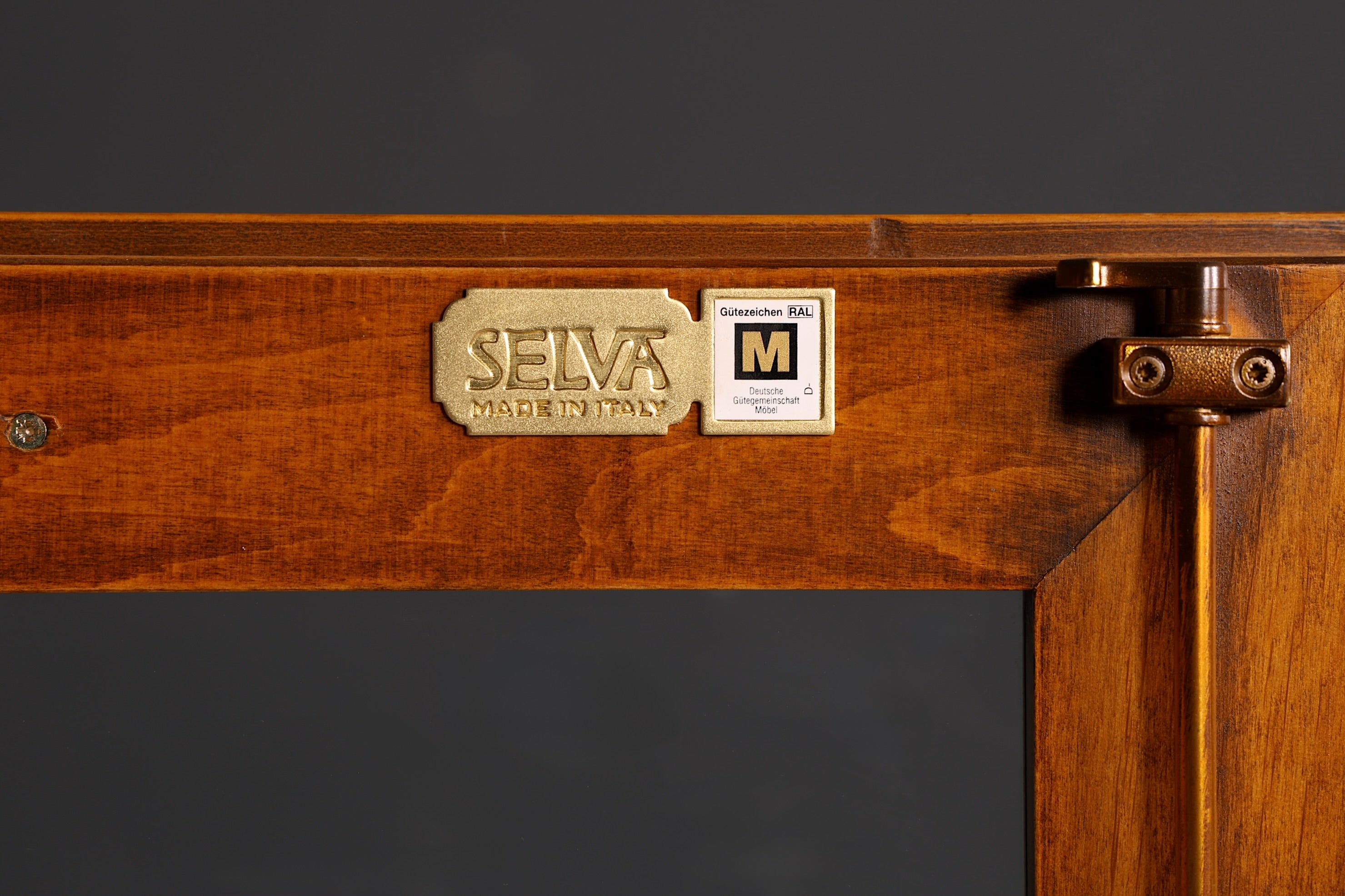 Traumhafte Original Selva Villa Borghese Vitrine Kirschholz Antik Stil Glasvitrine Geschirrschrank Italienische Möbel