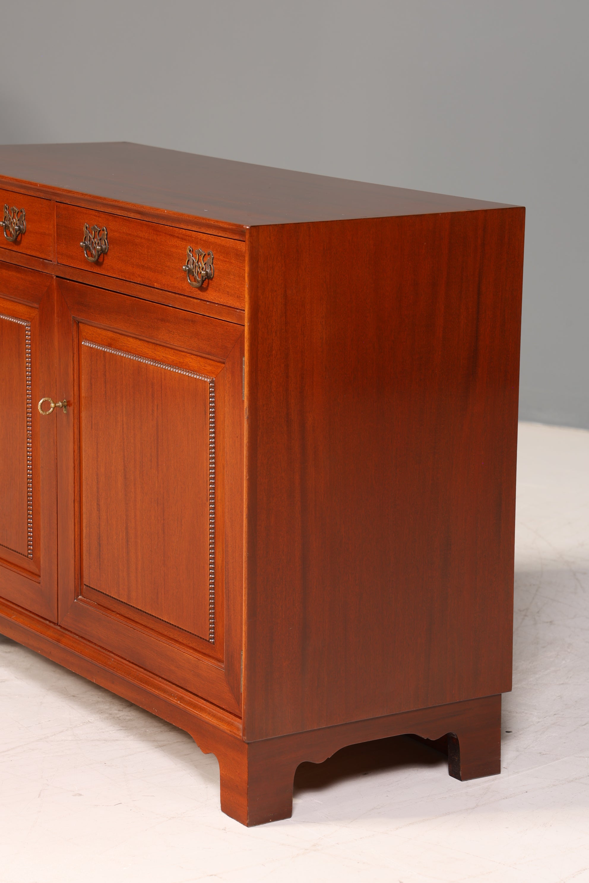 Wunderschöne Englische Kommode Holz TV Schrank echt Holz Antik Sideboard 2 von 2