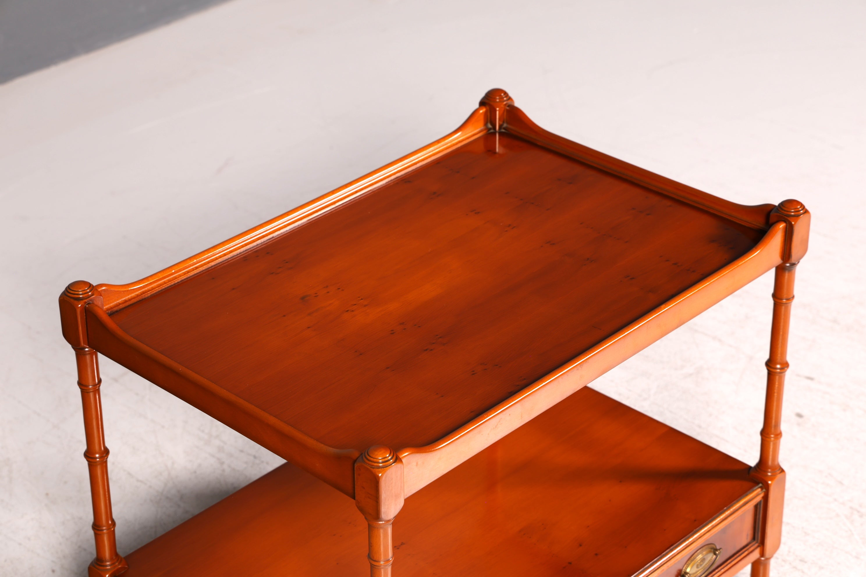 Edler Original Heldense Beistelltisch Eibe Etagere Servierwagen Englischer Rollen Ablagetisch Vintage