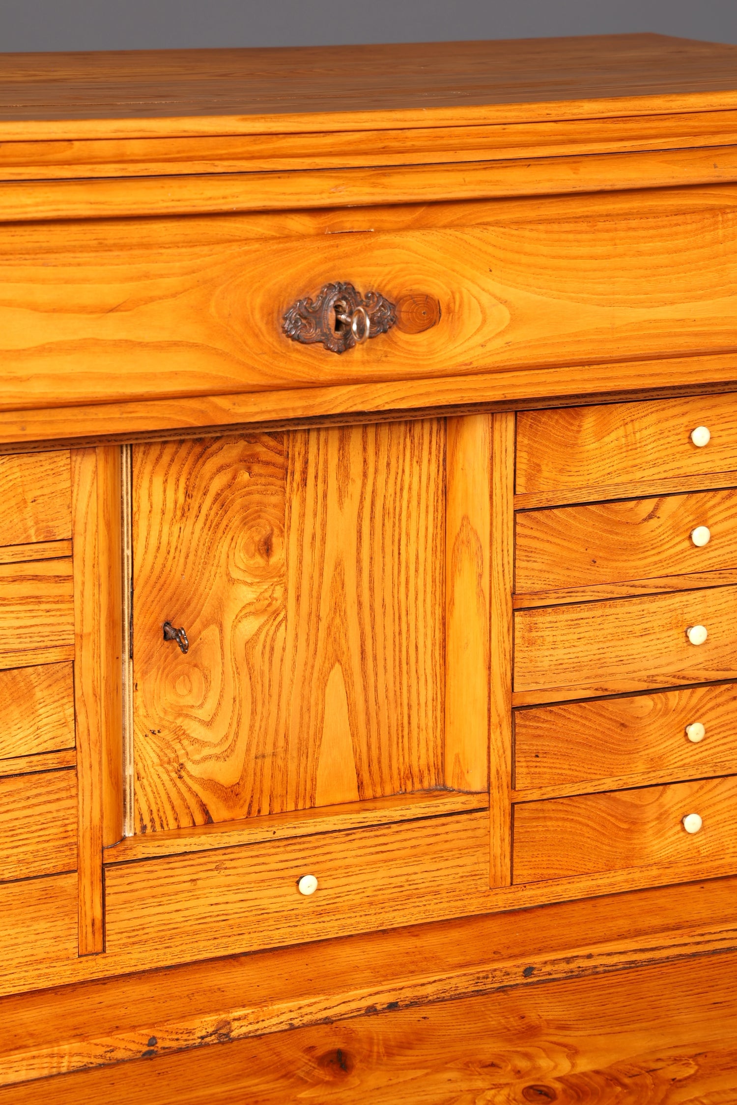 G680 Finish EIN 3D BILD FOLGT Edler Gründerzeit Sekretär Vertiko Highboard Louis Philippe Kommode um 1880 (Kopie)