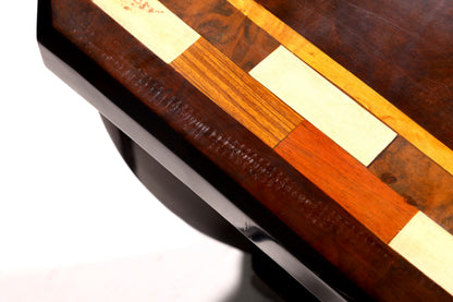 Stijlvolle art-decobijzettafel in antieke stijl, luxe salontafel en bijzettafel