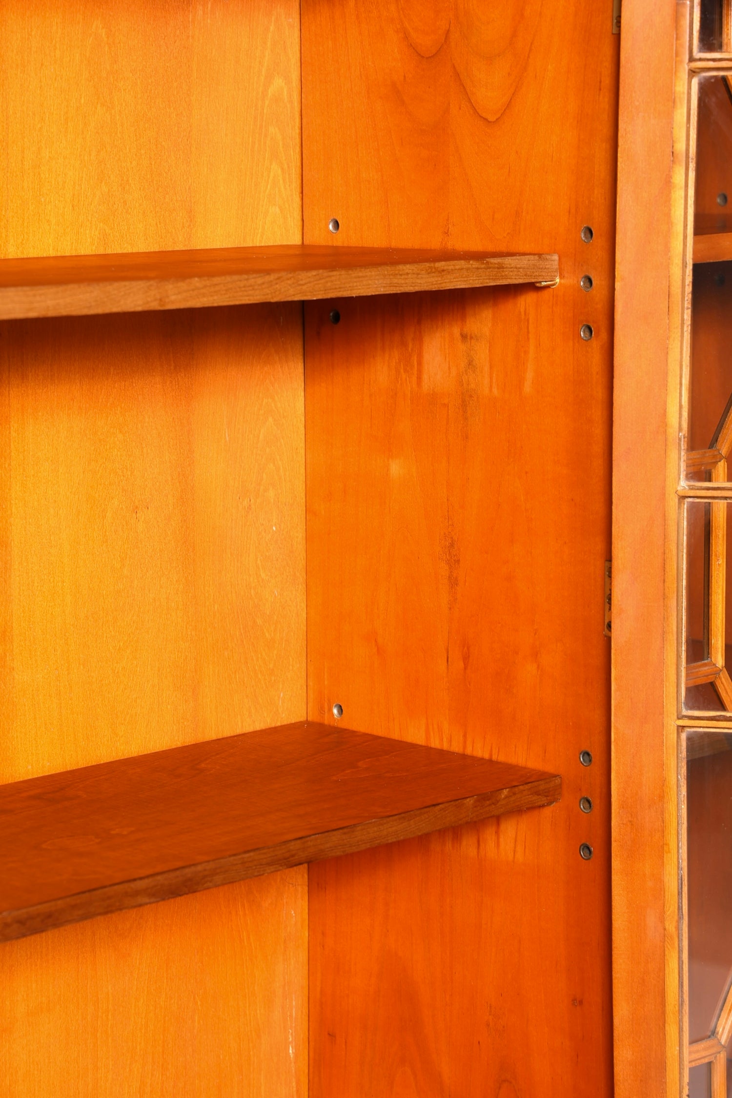 Dreamlike English display cabinet, bookcase, buffet, antique style, English yew, glass display case, library