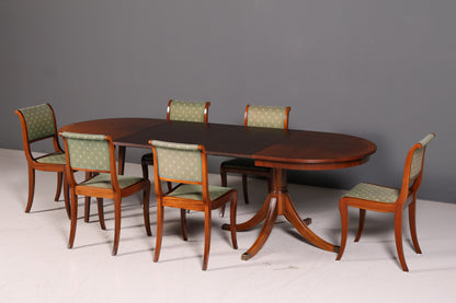 Beautiful English extendable dining table antique style 60s kitchen table mahogany