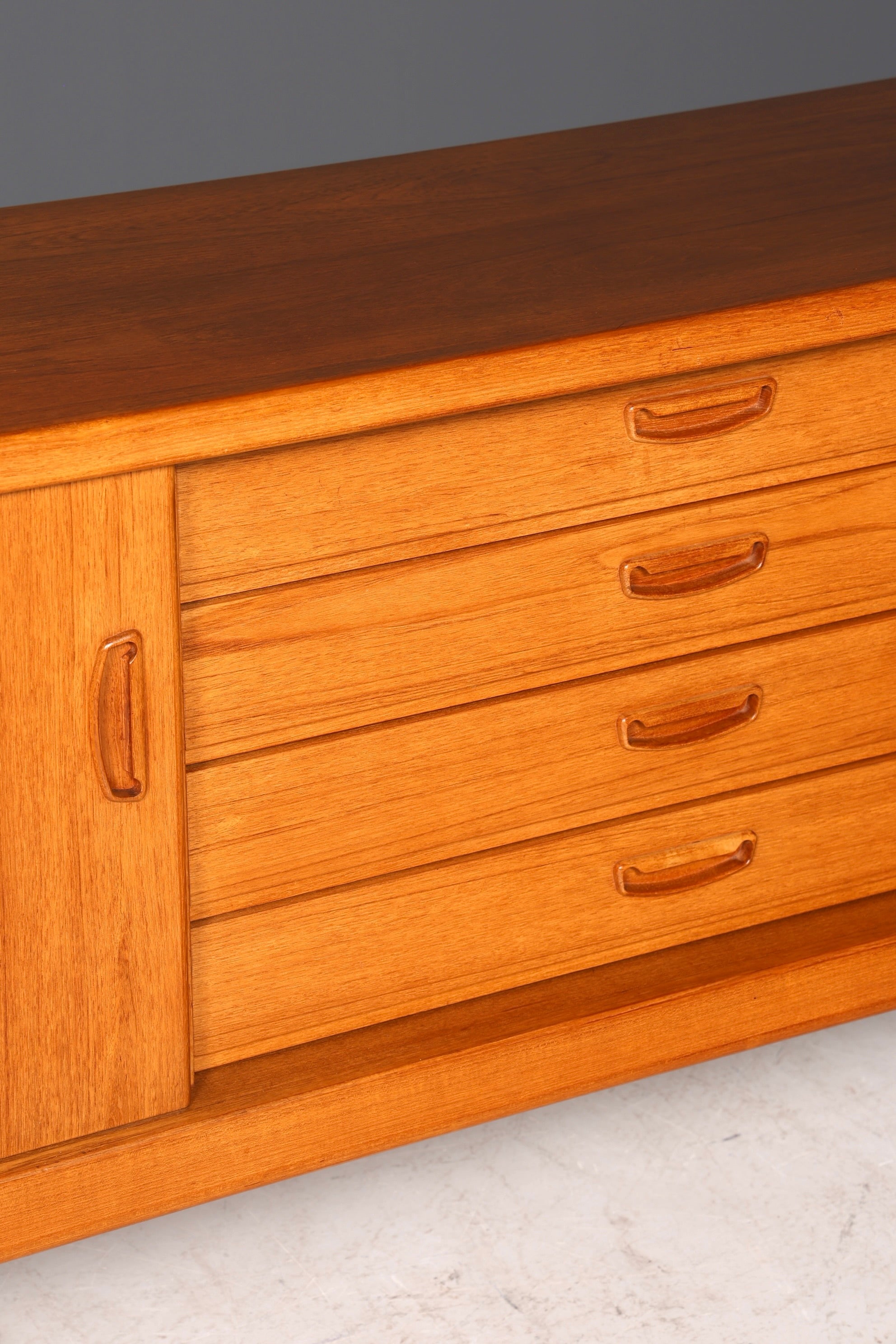 F960 Finish cm Schlichtes Mid Century Sideboard Vintage TV Kommode 60s Schrank Longboard Retro Lowboard