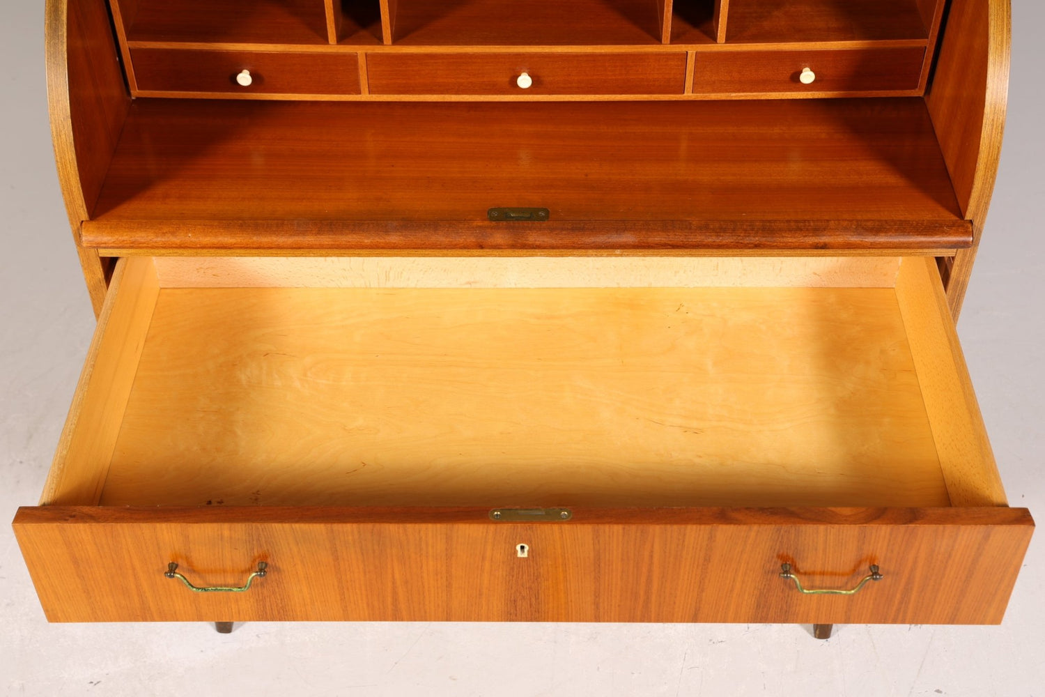 Wunderschöner Mid Century Rollladen Sekretär Danish Design Büro Schrank Büro Kommode